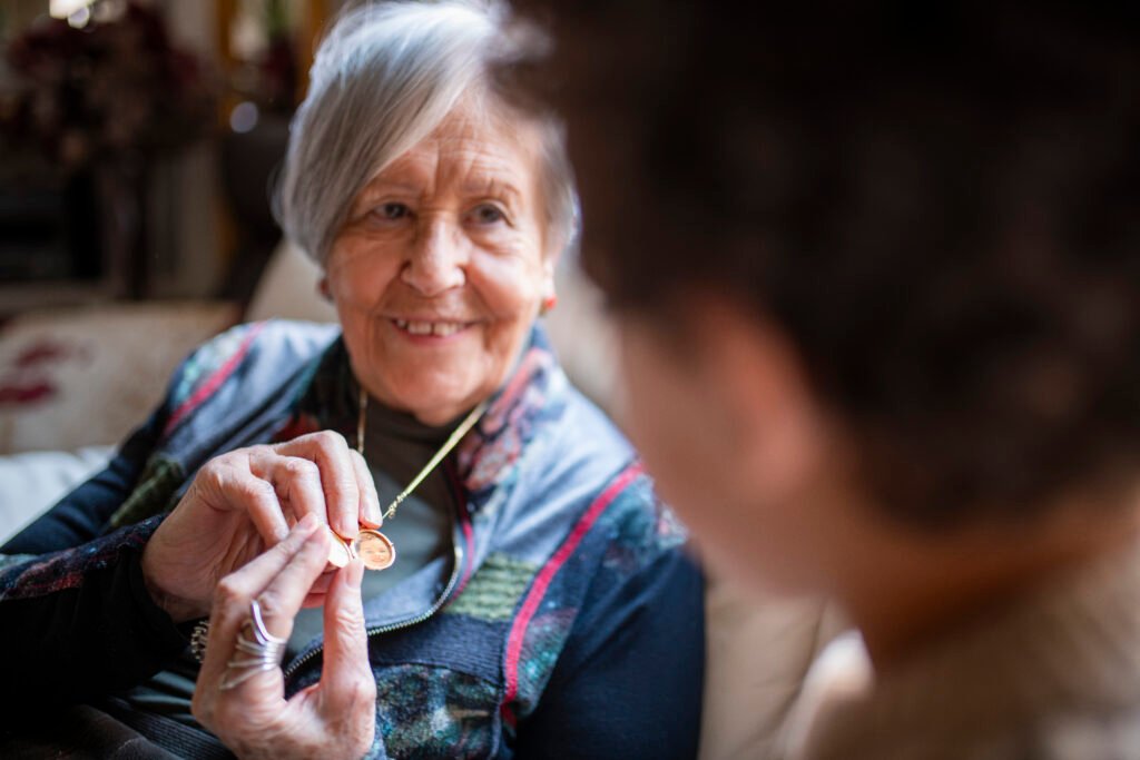 5 Reasons why nurses choose to work in aged care